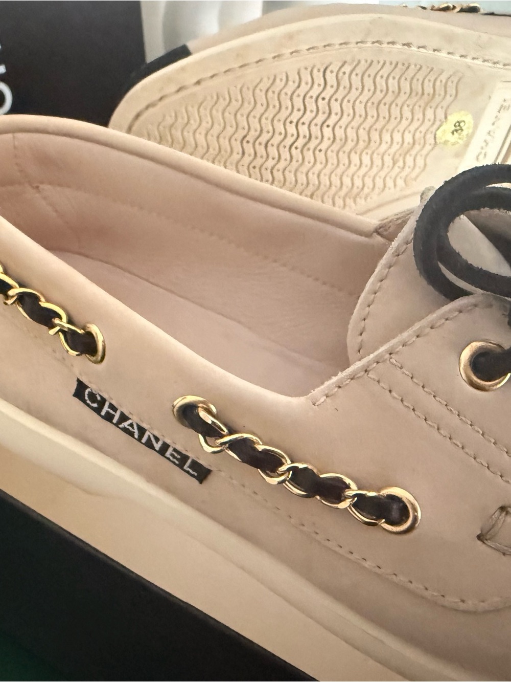 CHANEL Chain-Linked Suede Boat Shoes Moccasins-Beige/Black-Size EU38 (US 7.5-8) - Picture 4 of 7